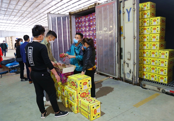 推行开柜交易新模式 助力凭祥口岸经济转型升级1.jpg